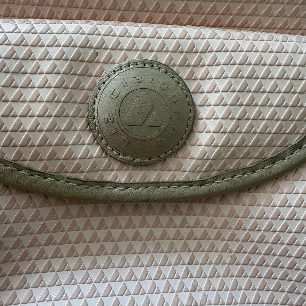 Liz Claiborne Pink Textured Crossbody Bag - Picture 3 of 6